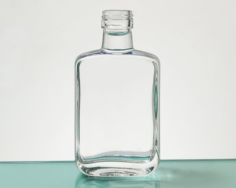 100ml dikdörtgen şişe ekstra beyaz çakmaktaşı Tequila şişe