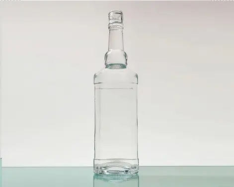 700ml kare açık ekstra çakmaktaşı iplik üst viski şişesi